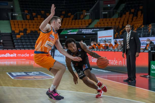 续的高水平 续的高水平