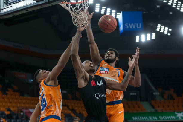 他的德比首 他的德比首