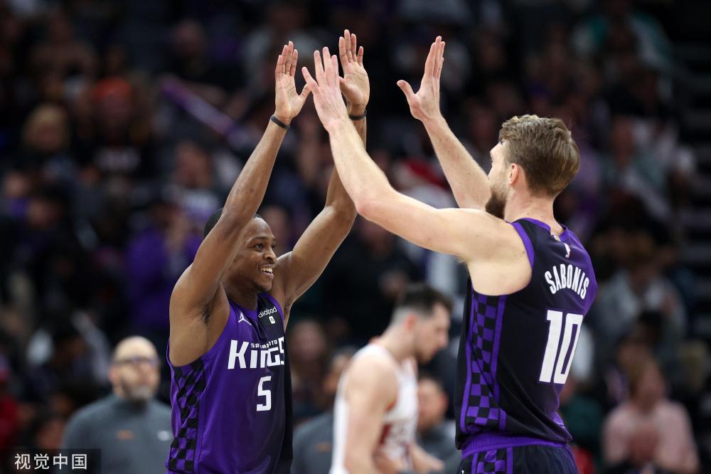 西为自己树 西为自己树